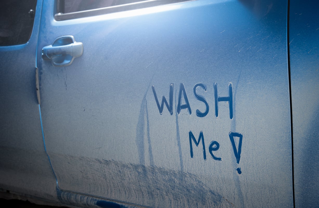 Wash me - dirty car